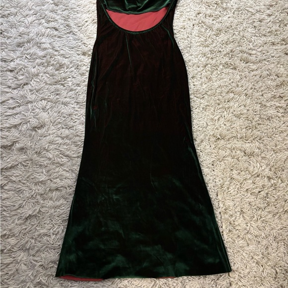 Beige Botany Elegant Green Velvet Evening Gown  Size M - Picture 4 of 9